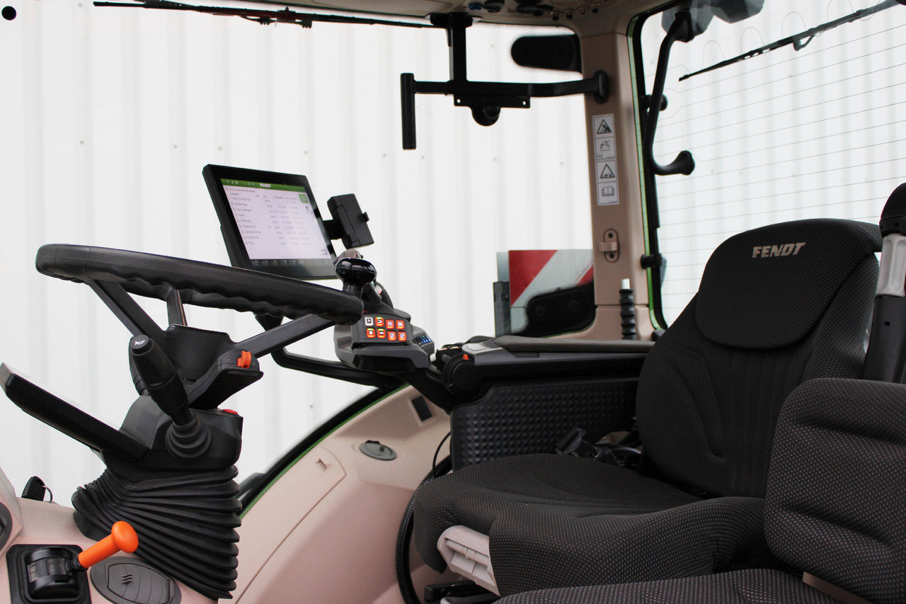 Farm tractor Fendt 726 Vario Gen7 Power Sett2: picture 7 Farm tractor Fendt 726 Vario Gen7 Power Sett2: picture 7