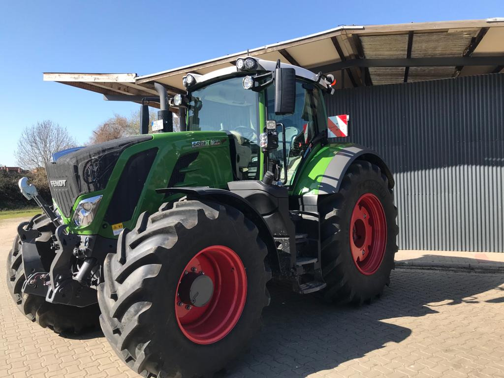 Fendt 828 Vario S4 Profi - Farm tractor: picture 1 Fendt 828 Vario S4 Profi - Farm tractor: picture 1
