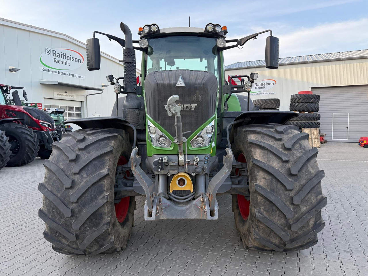 Fendt 828 Vario S4 ProfiPlus - Farm tractor: picture 5 Fendt 828 Vario S4 ProfiPlus - Farm tractor: picture 5