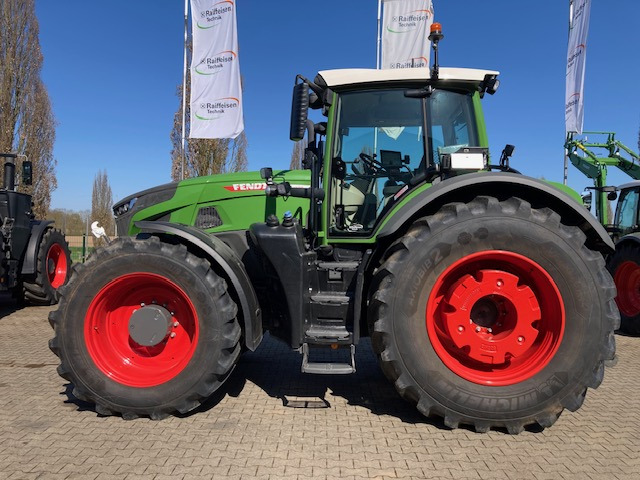 Fendt 930 Vario Gen7 Profi  Setting2 - Farm tractor: picture 1 Fendt 930 Vario Gen7 Profi  Setting2 - Farm tractor: picture 1