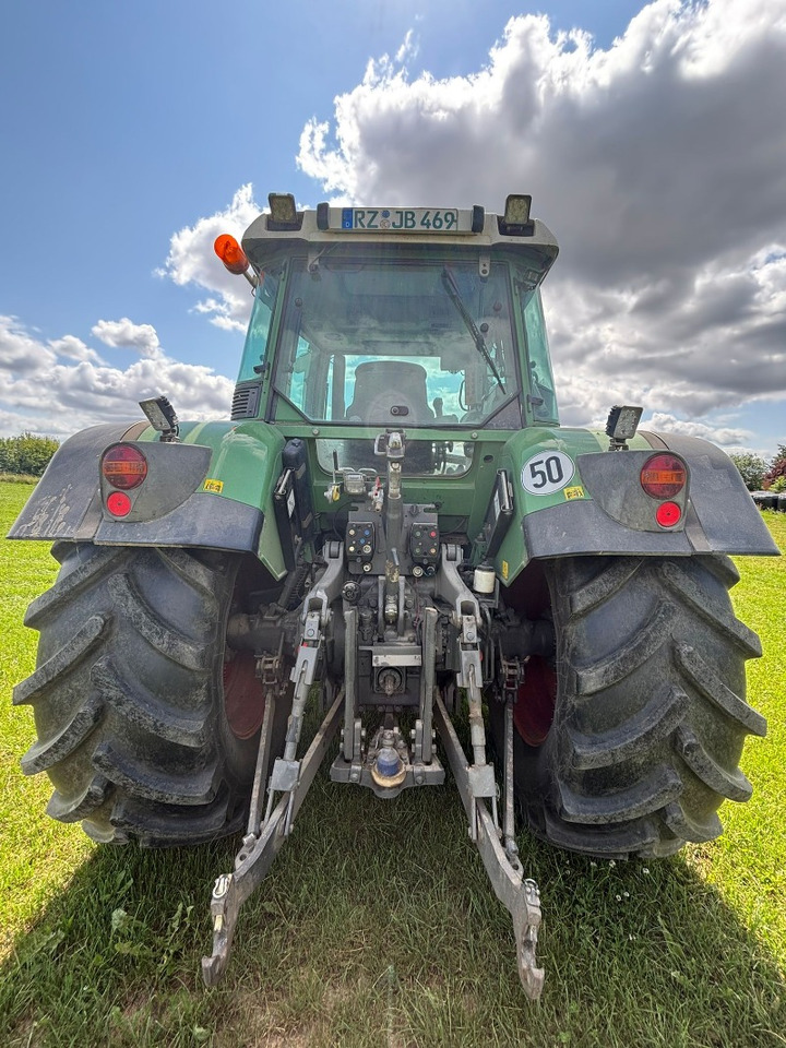 Farm tractor Fendt Favorit 712 Vario: picture 7