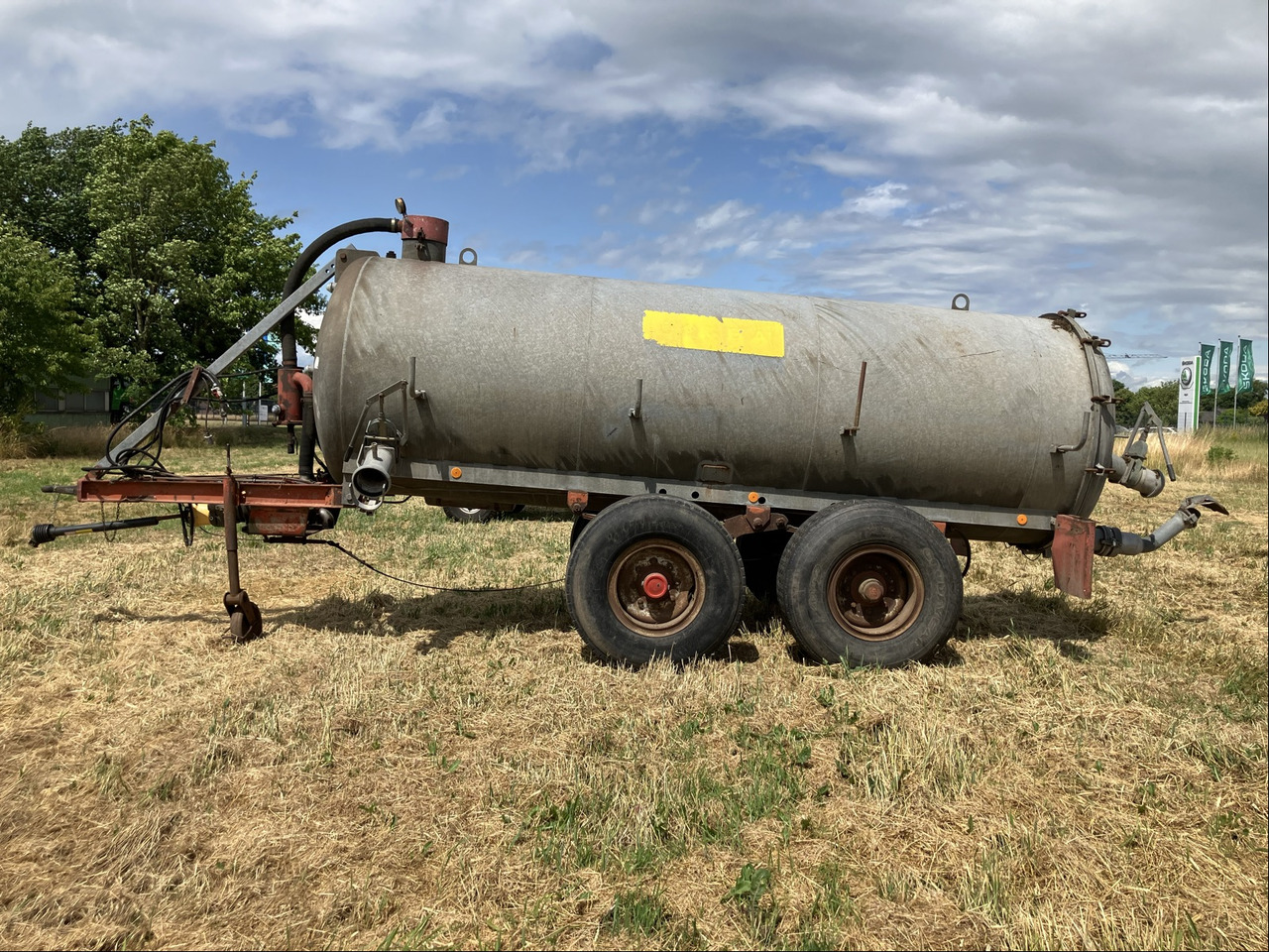 JoBa Güllefaß 10000 L - Fertilizing equipment: picture 1 JoBa Güllefaß 10000 L - Fertilizing equipment: picture 1
