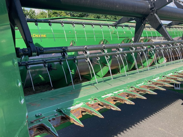 John Deere T660 Hilmaster - Combine harvester: picture 2 John Deere T660 Hilmaster - Combine harvester: picture 2