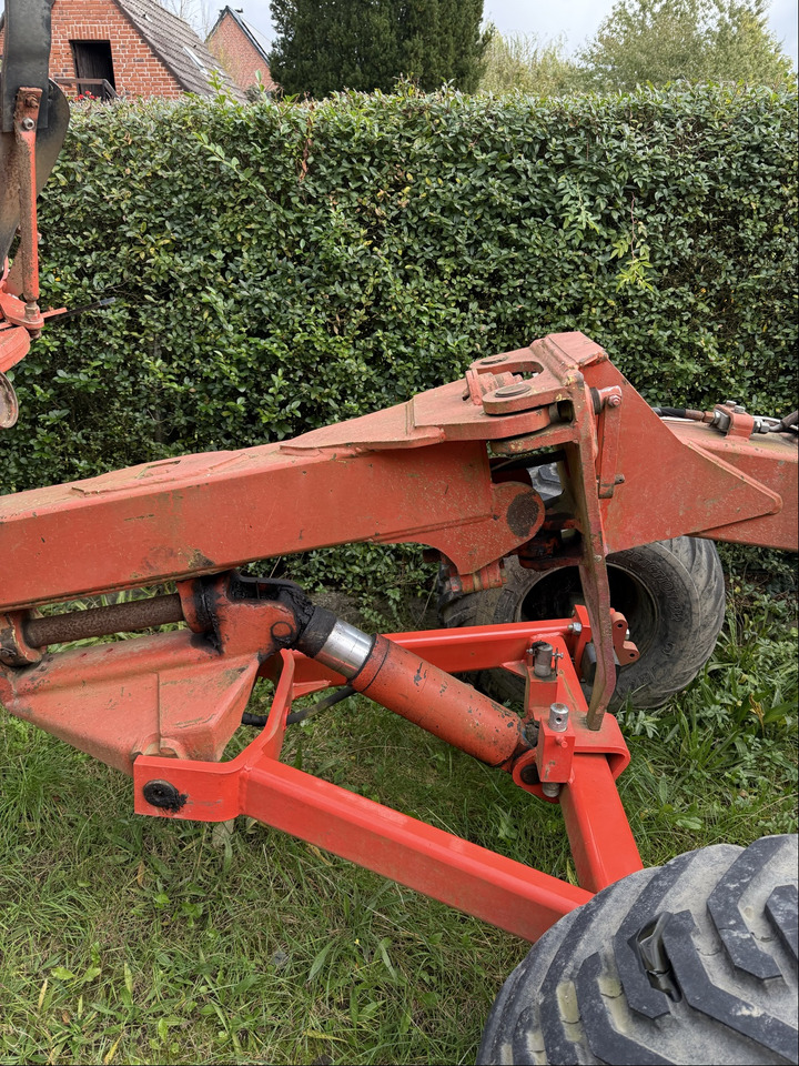 Kuhn Volldrehpflug - Plow: picture 5 Kuhn Volldrehpflug - Plow: picture 5