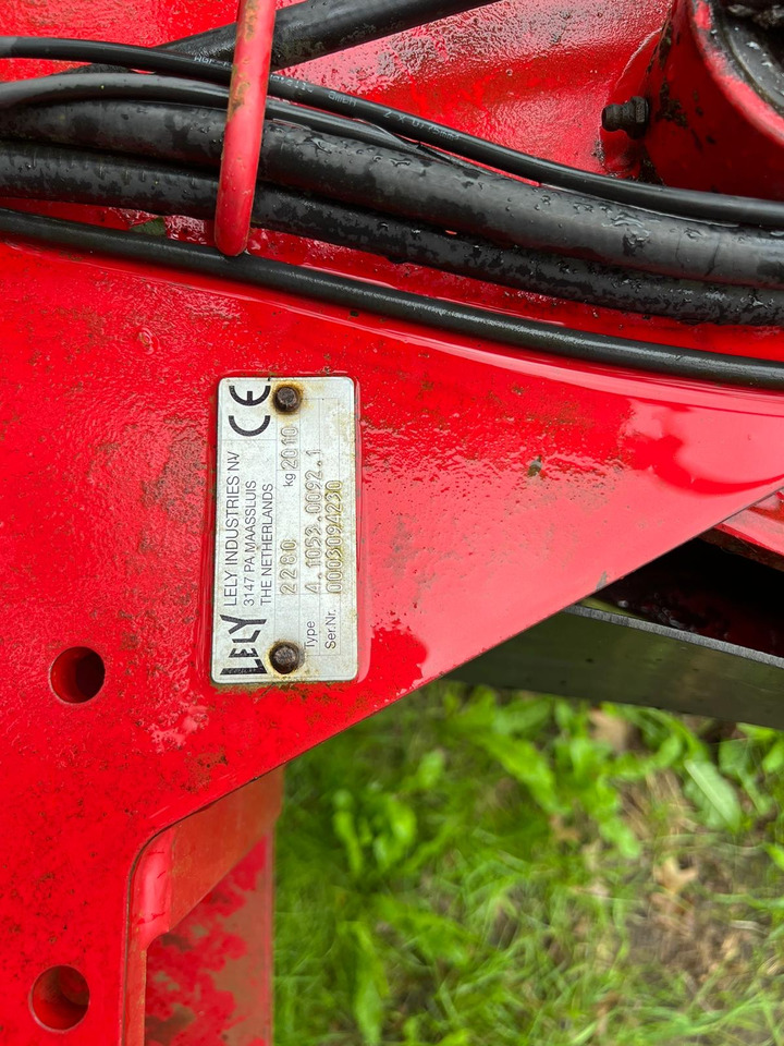 Lely Heuwender 1020 T - Tedder/ Rake: picture 2 Lely Heuwender 1020 T - Tedder/ Rake: picture 2