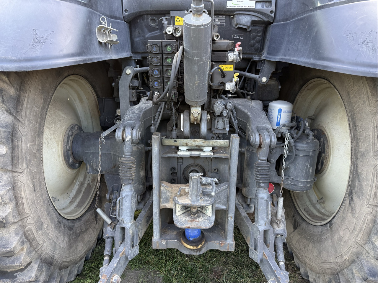 Valtra T 254 Versu - Farm tractor: picture 2 Valtra T 254 Versu - Farm tractor: picture 2