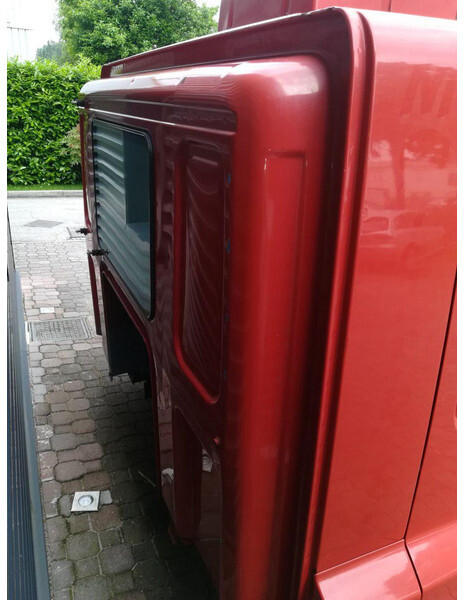 DAF CF EURO 3 - Cab and interior for Truck: picture 3 DAF CF EURO 3 - Cab and interior for Truck: picture 3