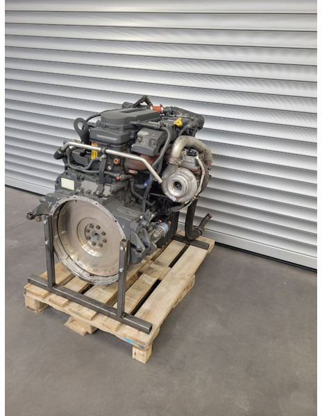DAF LF Euro 6 - Engine for Truck: picture 2 DAF LF Euro 6 - Engine for Truck: picture 2