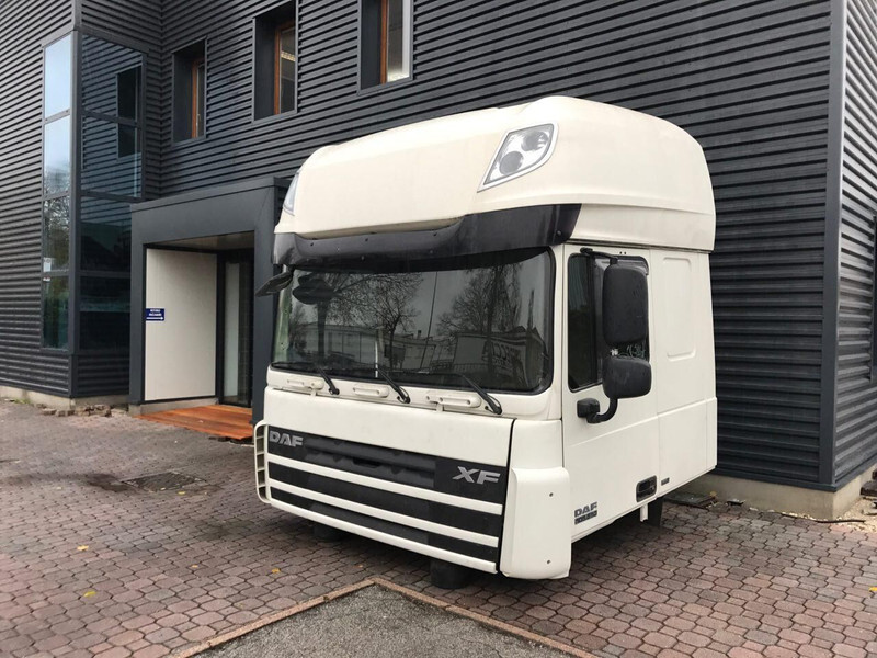 DAF XF 105 Euro 5 - Cab and interior for Truck: picture 1 DAF XF 105 Euro 5 - Cab and interior for Truck: picture 1