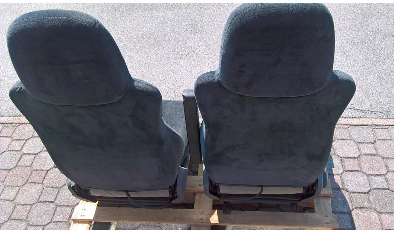 DAF XF 95 XF 105 CF 85 CF 75 - Seat for Truck: picture 2 DAF XF 95 XF 105 CF 85 CF 75 - Seat for Truck: picture 2