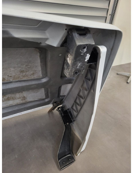 Mercedes-Benz ATEGO - Aerodynamics/ Spoiler for Truck: picture 5 Mercedes-Benz ATEGO - Aerodynamics/ Spoiler for Truck: picture 5