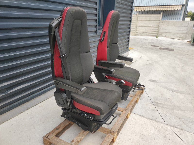 Volvo FH4 - FH13 FH16 - Seat for Truck: picture 5 Volvo FH4 - FH13 FH16 - Seat for Truck: picture 5