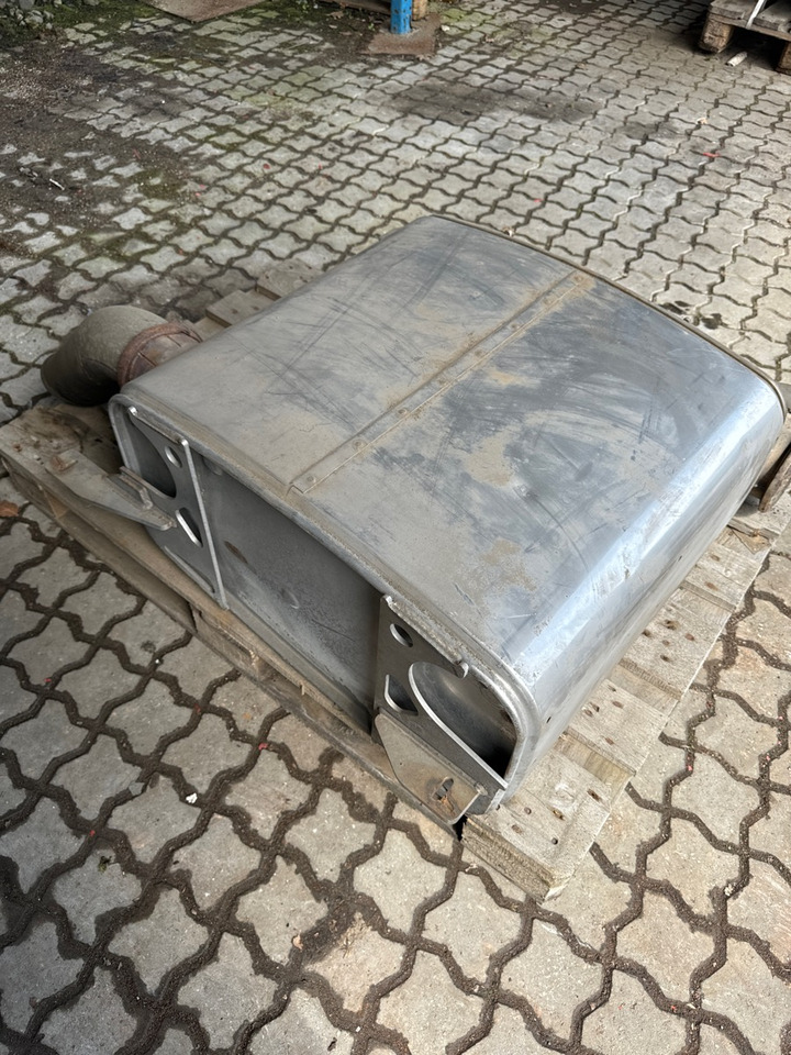 MAN EXHAUST 81.15101-0410 - Catalytic converter for Truck: picture 1 MAN EXHAUST 81.15101-0410 - Catalytic converter for Truck: picture 1