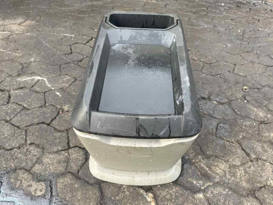 MAN FRIDGE 81.63910-6480 - Cab and interior for Truck: picture 2 MAN FRIDGE 81.63910-6480 - Cab and interior for Truck: picture 2
