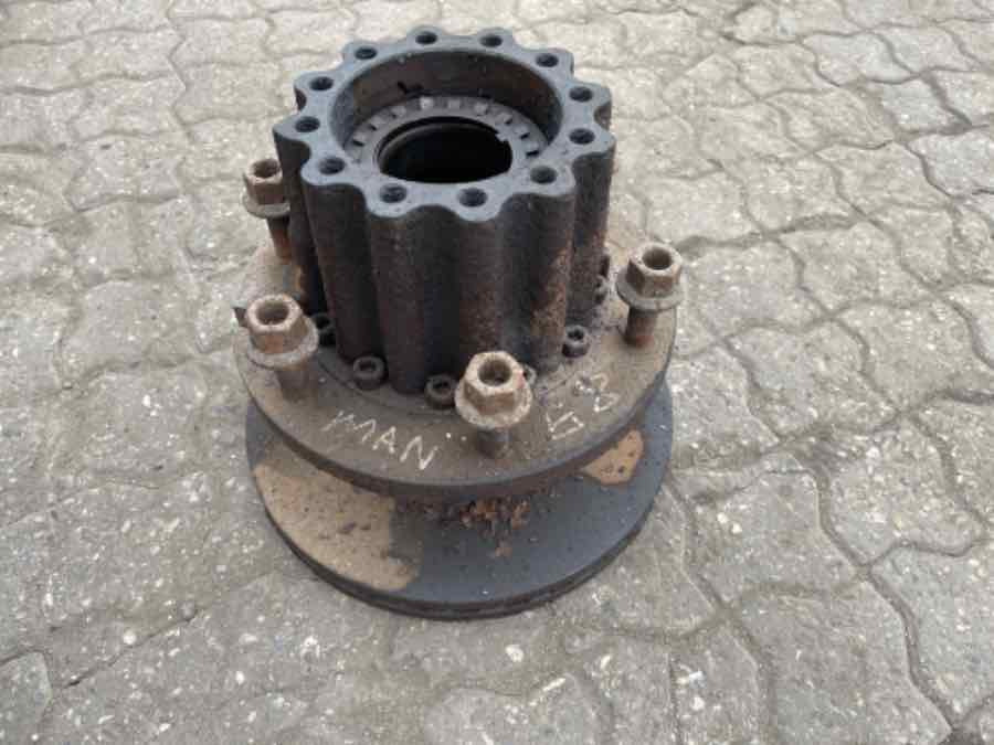 MAN REAR HUB 81.35701-0147 - Wheel hub for Truck: picture 1 MAN REAR HUB 81.35701-0147 - Wheel hub for Truck: picture 1