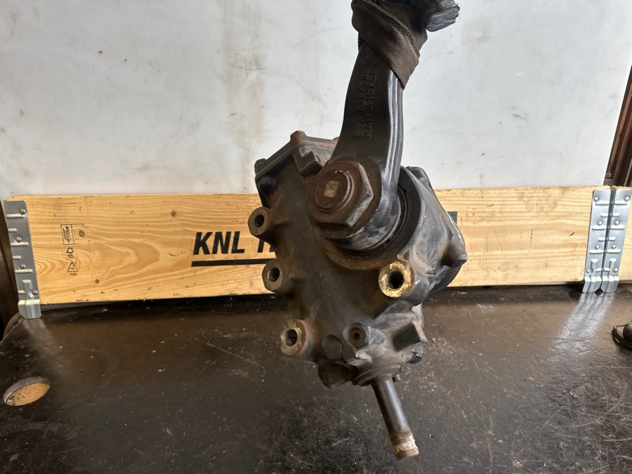 MAN STEERING GEAR 85.46200-6033 - Steering for Truck: picture 1 MAN STEERING GEAR 85.46200-6033 - Steering for Truck: picture 1