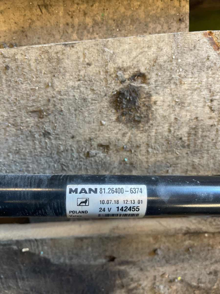 MAN WIPER ASSY 81.26400-6374 - Cab and interior for Truck: picture 2 MAN WIPER ASSY 81.26400-6374 - Cab and interior for Truck: picture 2