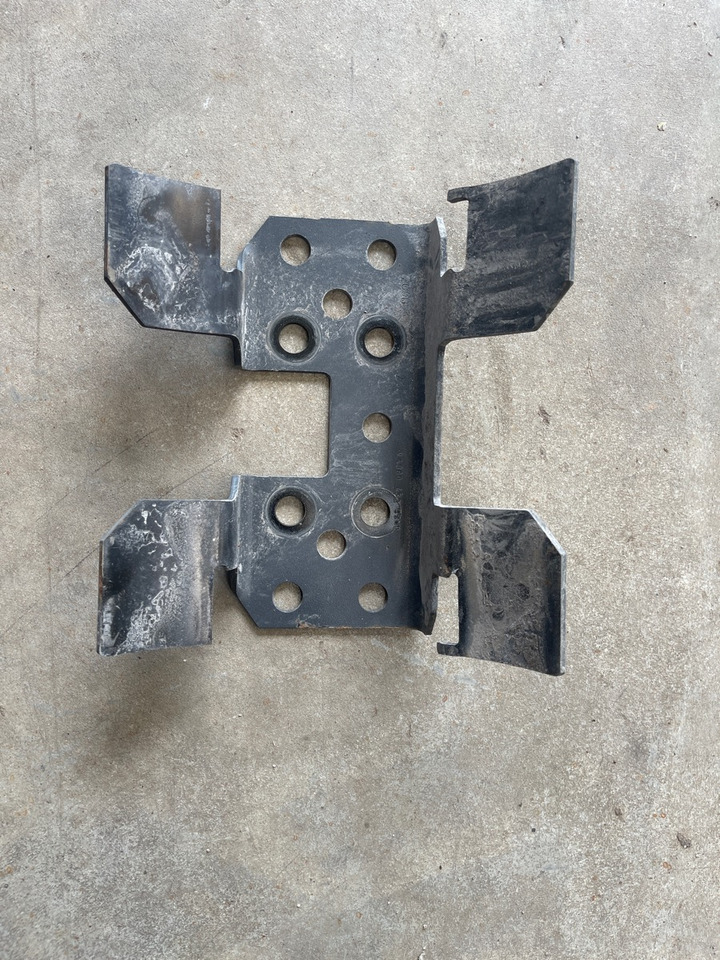 MERCEDES BRACKET A9604326540 - Frame/ Chassis for Truck: picture 1 MERCEDES BRACKET A9604326540 - Frame/ Chassis for Truck: picture 1
