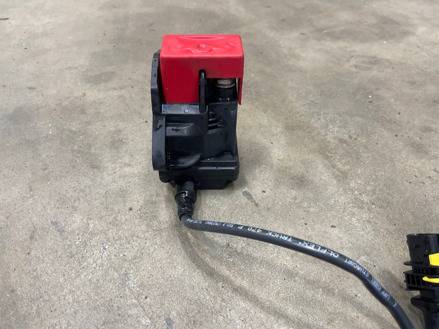 SCANIA BATTERY STARTER 2622113 - Electrical system for Truck: picture 3 SCANIA BATTERY STARTER 2622113 - Electrical system for Truck: picture 3