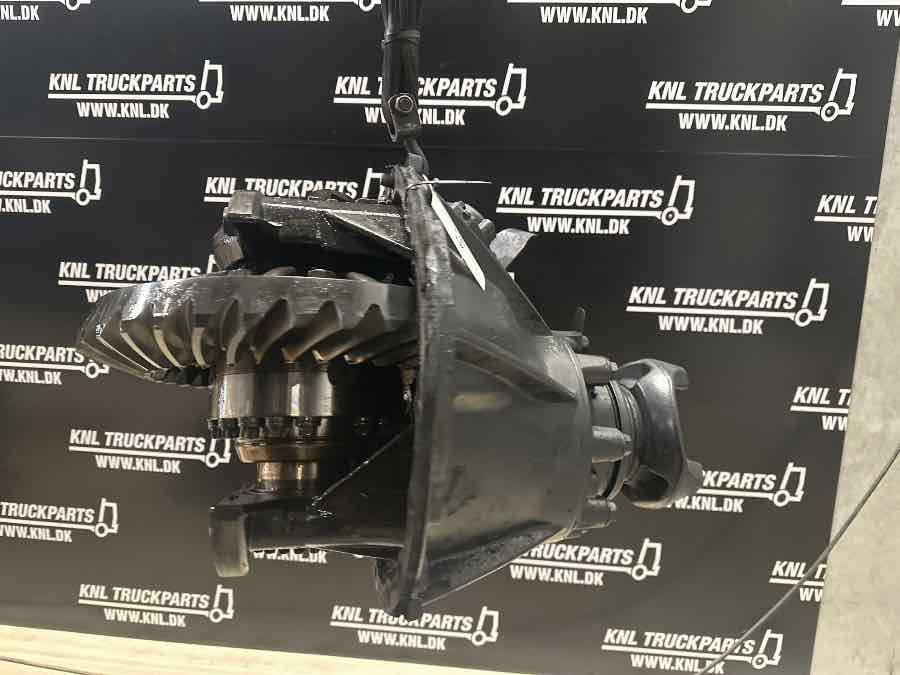 SCANIA DIFF R780 - 2.92 // 1722313 - Differential gear for Truck: picture 2 SCANIA DIFF R780 - 2.92 // 1722313 - Differential gear for Truck: picture 2