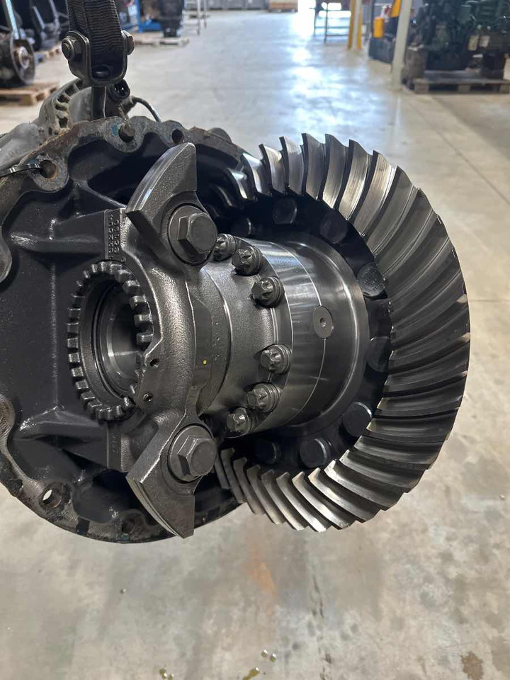 SCANIA DIFF RB662 - 3.07 // 1769865 - Differential gear for Truck: picture 2 SCANIA DIFF RB662 - 3.07 // 1769865 - Differential gear for Truck: picture 2