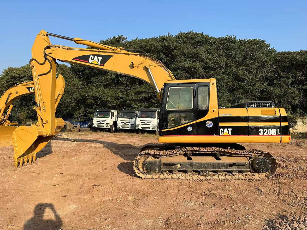 CAT 320B excavator - Crawler excavator: picture 2 CAT 320B excavator - Crawler excavator: picture 2