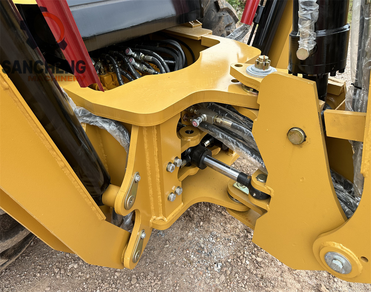 Backhoe loader CAT 432F: picture 9