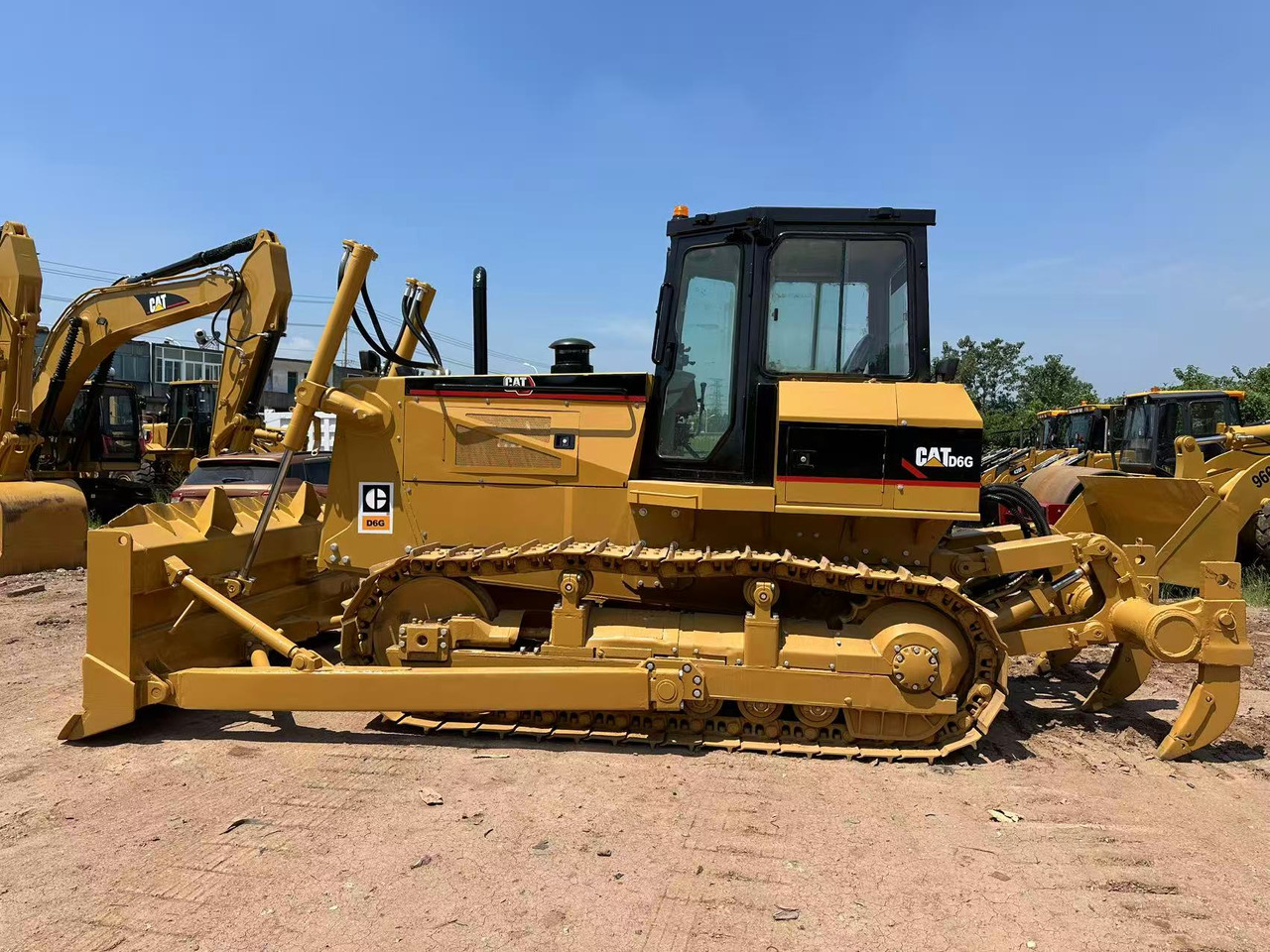 CAT D6G bulldozer - Bulldozer: picture 3 CAT D6G bulldozer - Bulldozer: picture 3