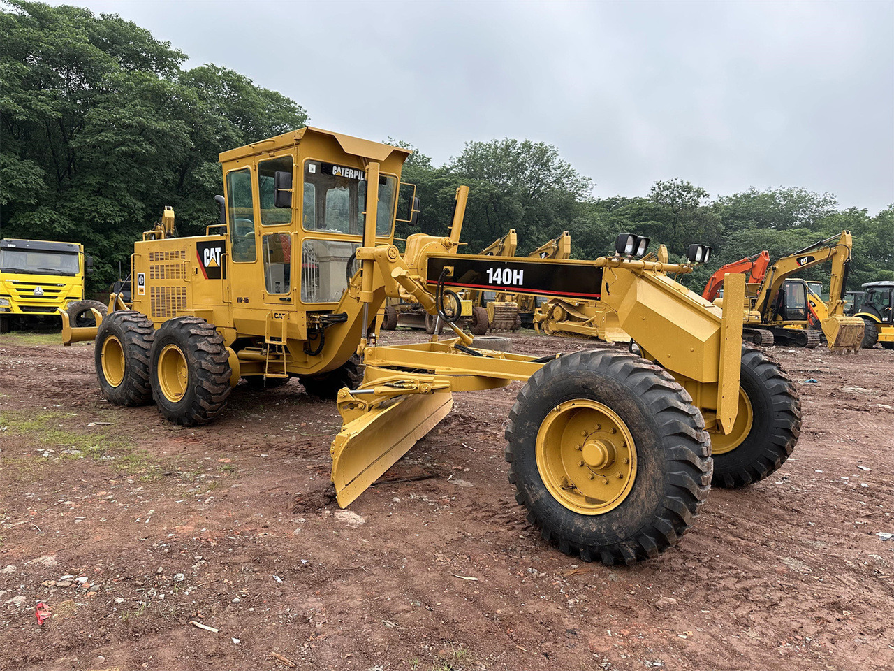 CATERPILLAR 140H - Grader: picture 2 CATERPILLAR 140H - Grader: picture 2