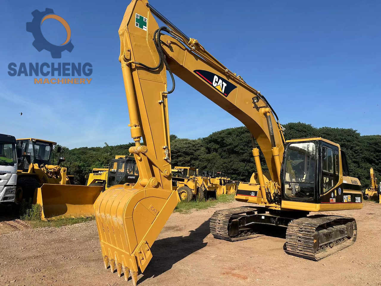 CATERPILLAR 320BL - Crawler excavator: picture 2 CATERPILLAR 320BL - Crawler excavator: picture 2