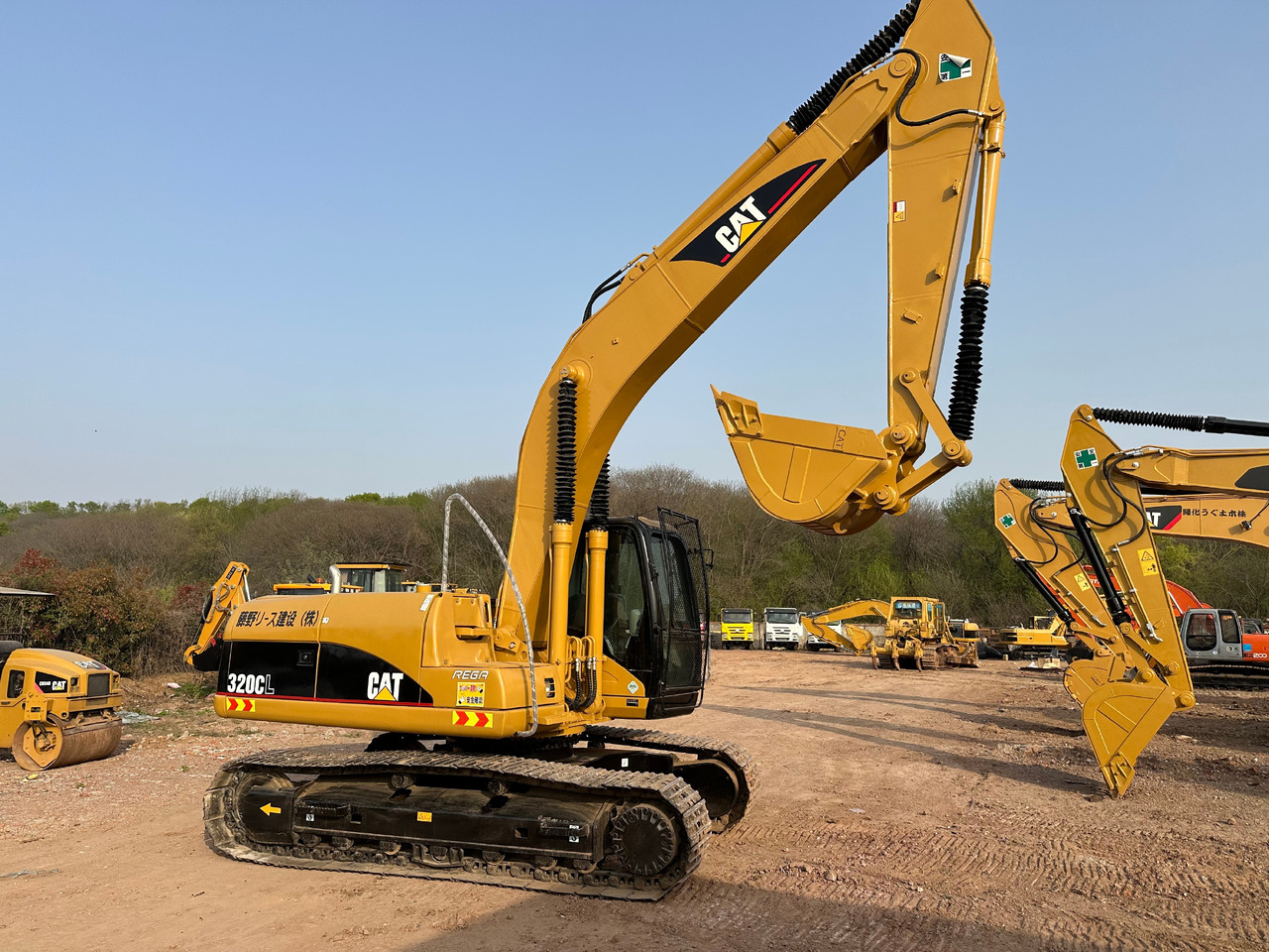 CATERPILLAR 320C - Crawler excavator: picture 2 CATERPILLAR 320C - Crawler excavator: picture 2