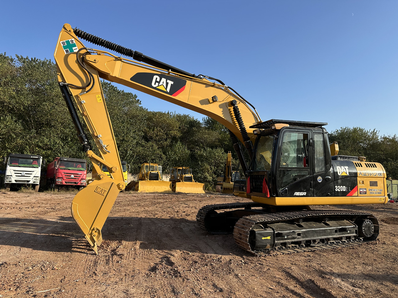 CATERPILLAR 320DL - Crawler excavator: picture 3 CATERPILLAR 320DL - Crawler excavator: picture 3