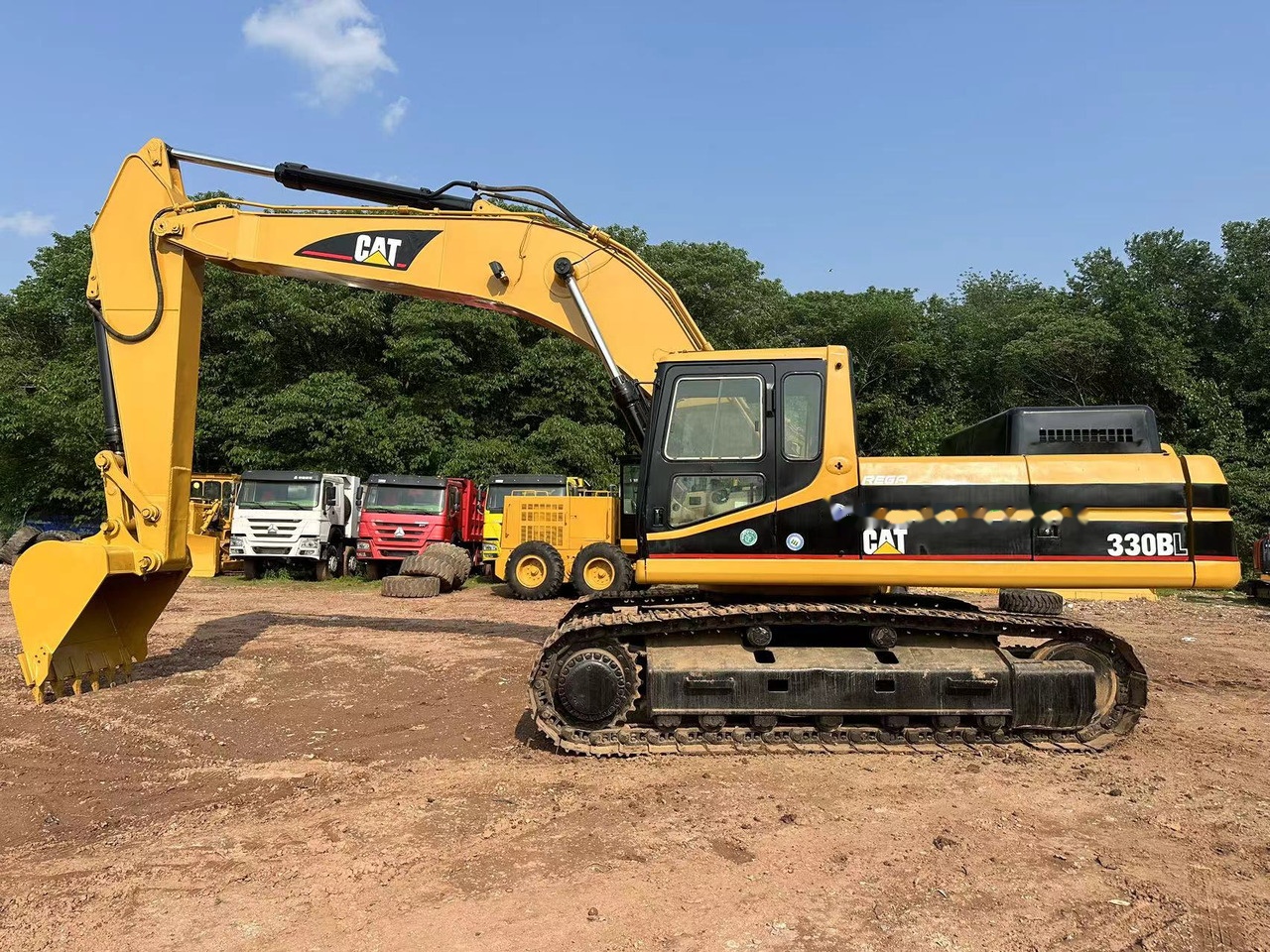 CATERPILLAR 330BL - Crawler excavator: picture 4 CATERPILLAR 330BL - Crawler excavator: picture 4