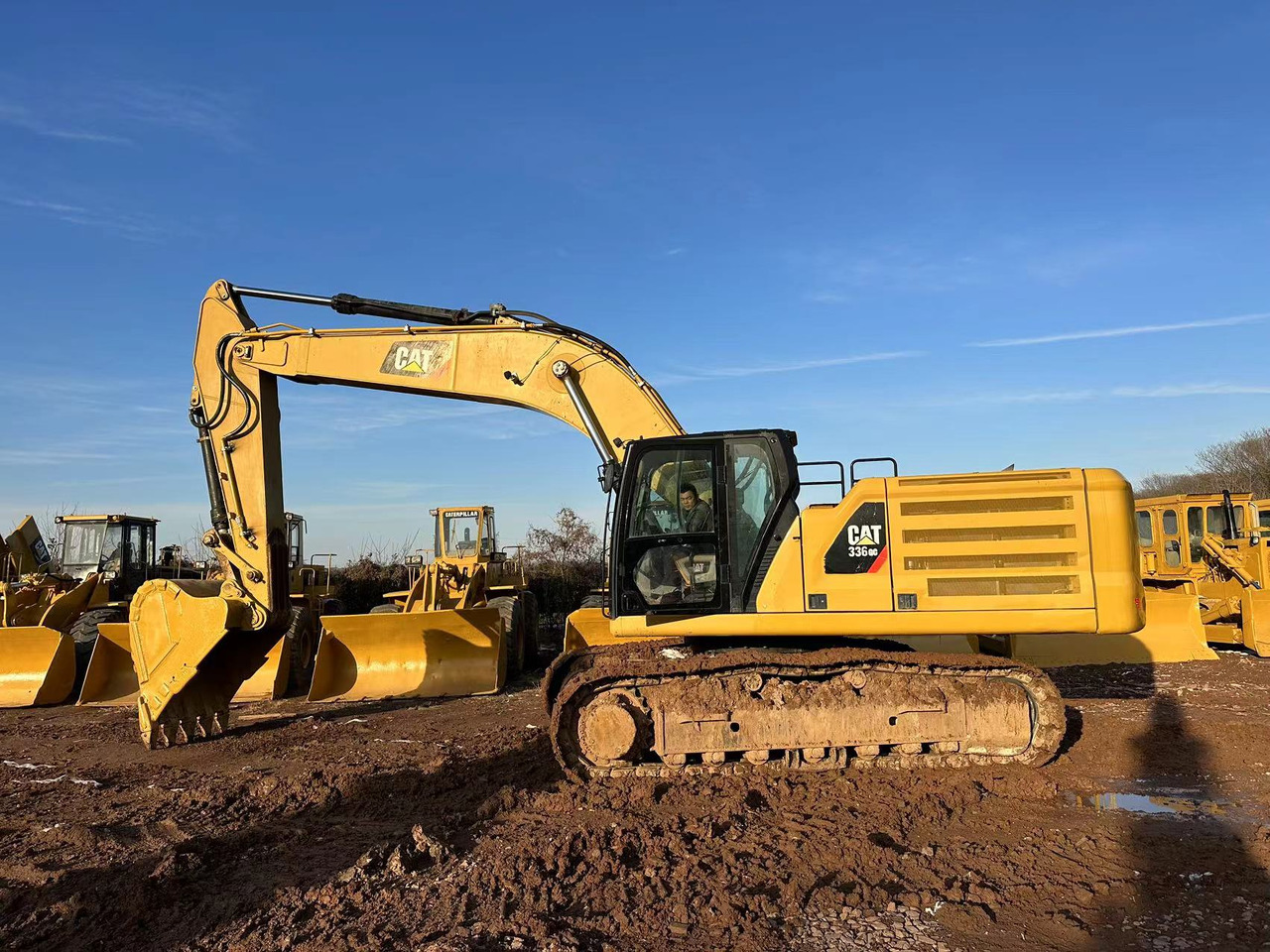CATERPILLAR 336GC - Excavator: picture 2 CATERPILLAR 336GC - Excavator: picture 2
