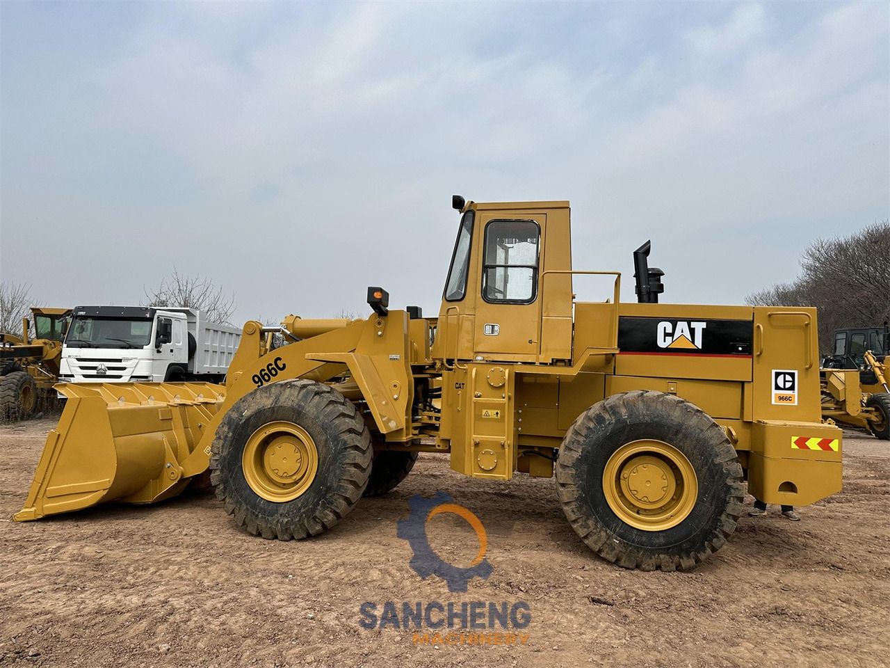 CATERPILLAR 966C - Wheel loader: picture 1 CATERPILLAR 966C - Wheel loader: picture 1
