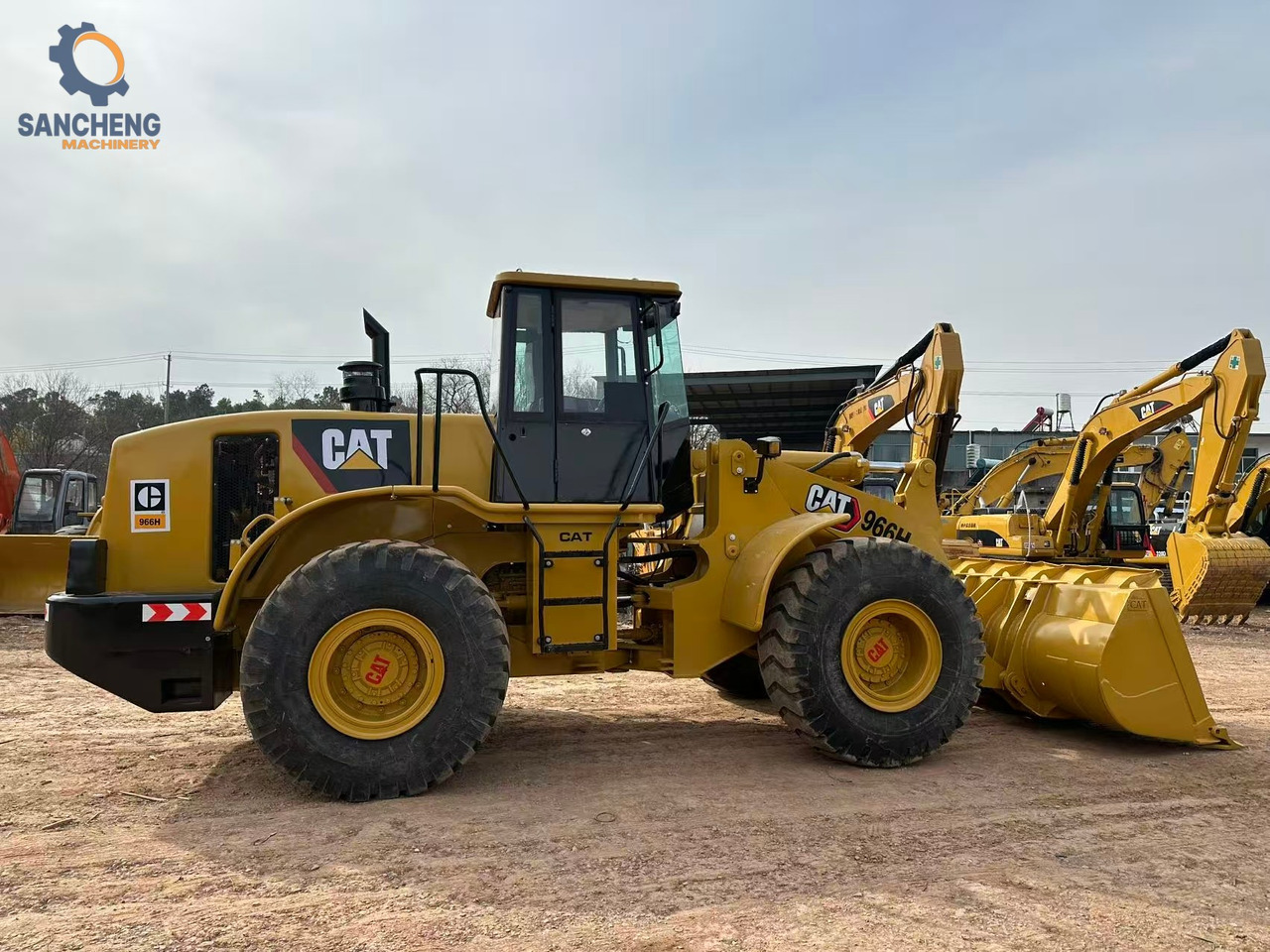 Loader CATERPILLAR 966H: picture 7