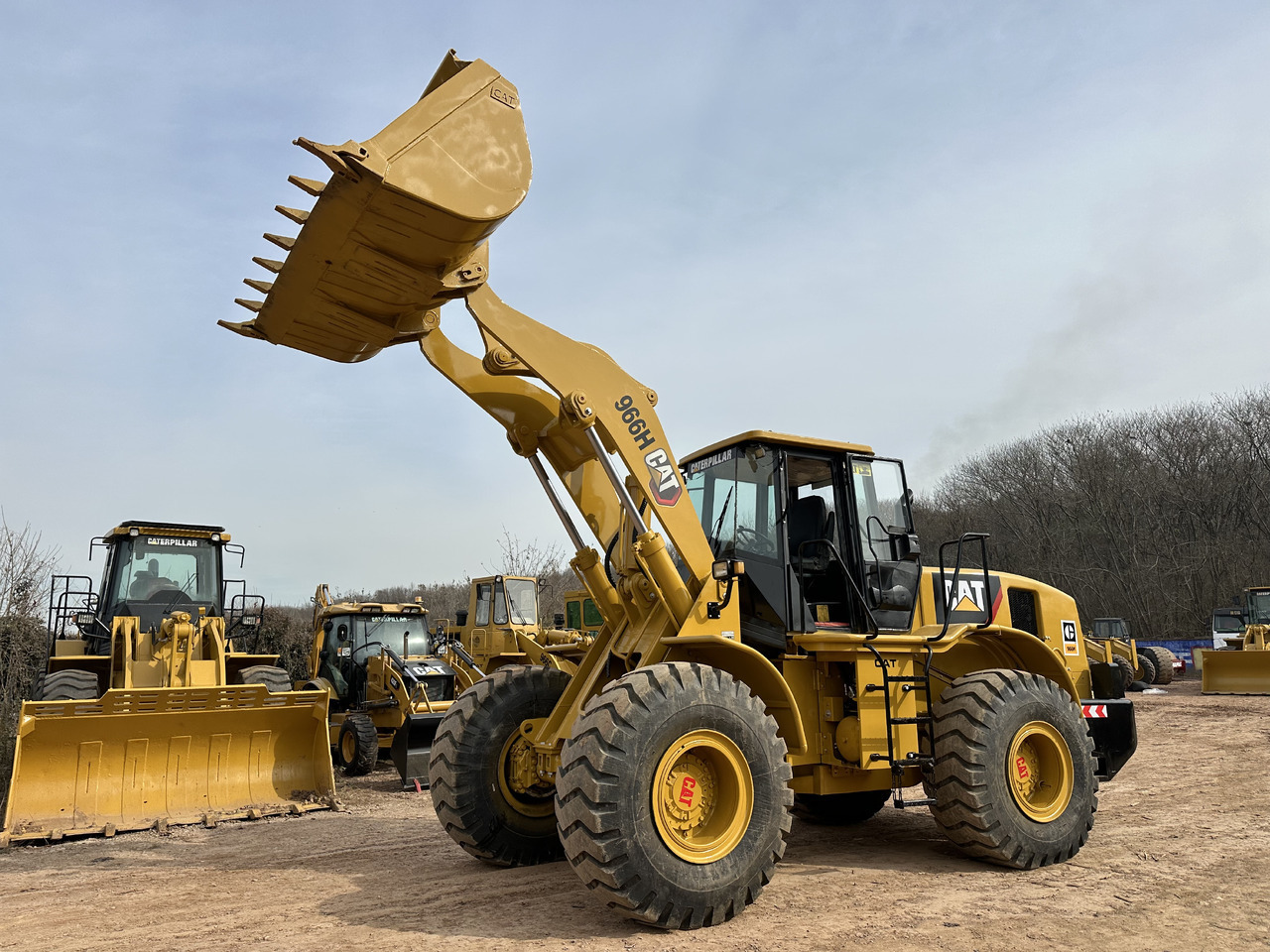 CATERPILLAR 966H - Wheel loader: picture 1 CATERPILLAR 966H - Wheel loader: picture 1
