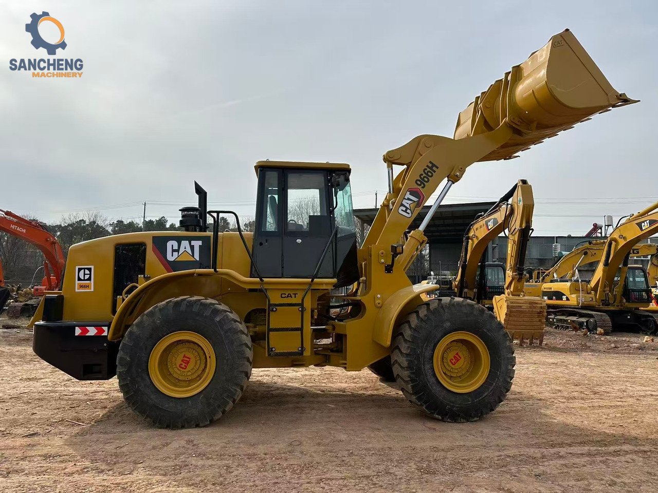 Loader CATERPILLAR 966H: picture 13