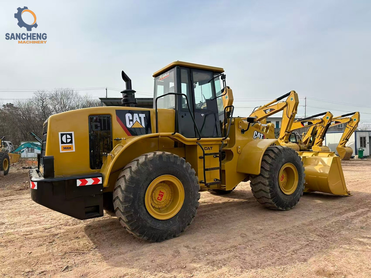 Loader CATERPILLAR 966H: picture 8