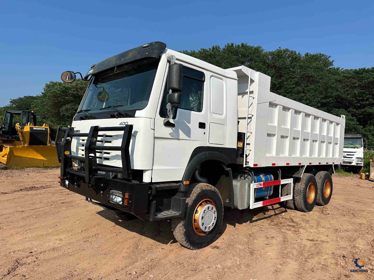 HOWO 400 - Tipper: picture 5 HOWO 400 - Tipper: picture 5