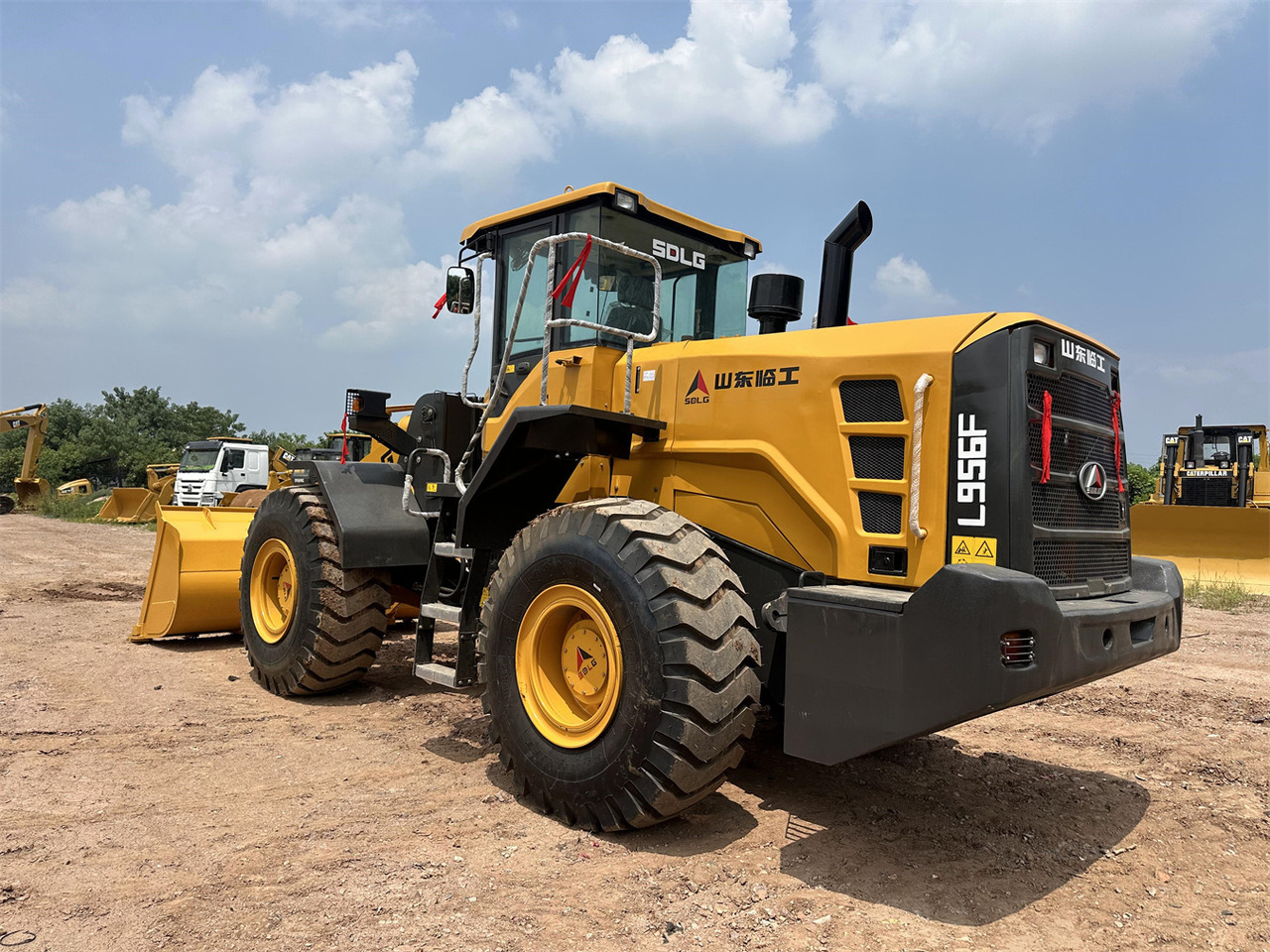 SDLG L956F - Wheel loader: picture 1 SDLG L956F - Wheel loader: picture 1
