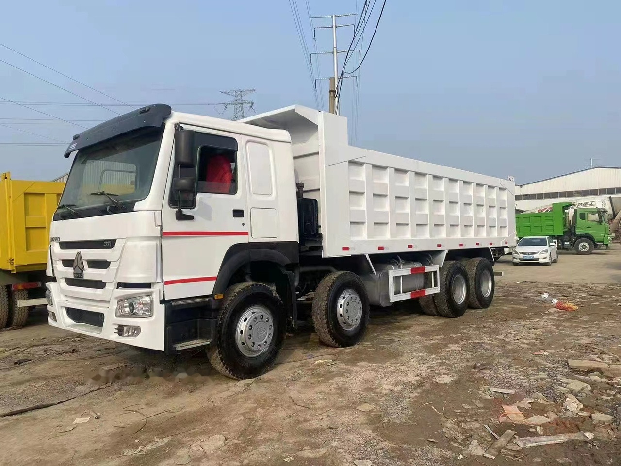 SINOTRUK HOWO 371 Tipper truck - Tipper: picture 1 SINOTRUK HOWO 371 Tipper truck - Tipper: picture 1
