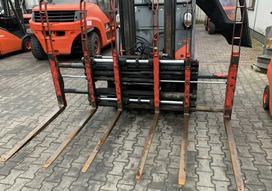 Durwen DRPK30CS - Forks for Forklift: picture 1 Durwen DRPK30CS - Forks for Forklift: picture 1
