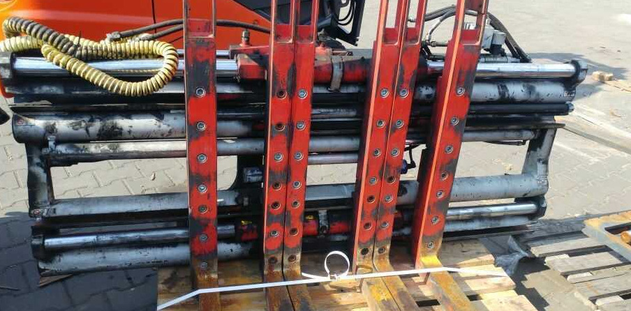 Durwen DRPK45C - Forks for Forklift: picture 1 Durwen DRPK45C - Forks for Forklift: picture 1