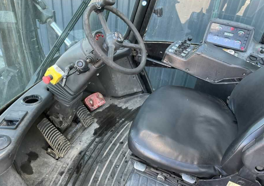Diesel forklift Hyster H9.00XM: picture 7