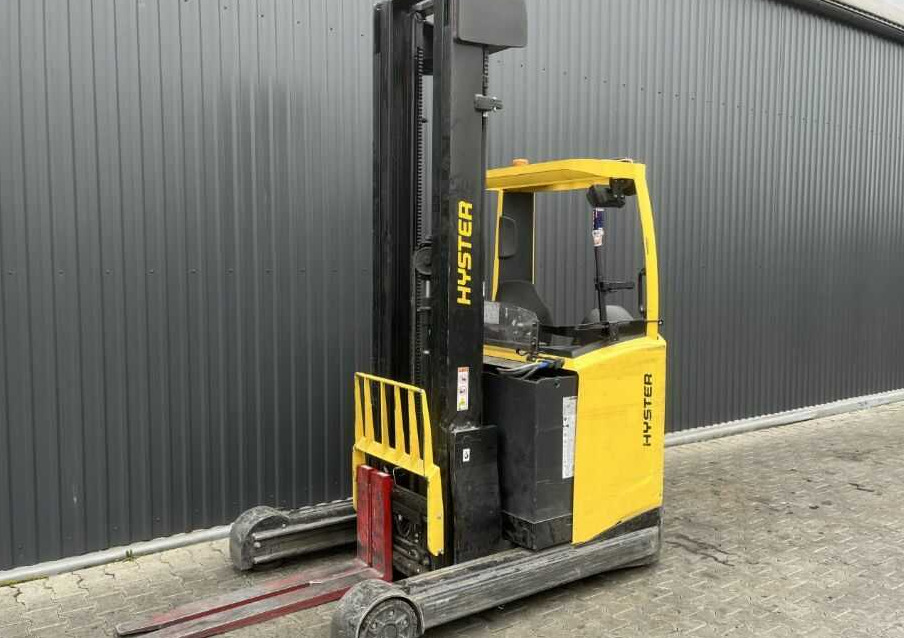 Hyster R2.5 - Reach truck: picture 1 Hyster R2.5 - Reach truck: picture 1