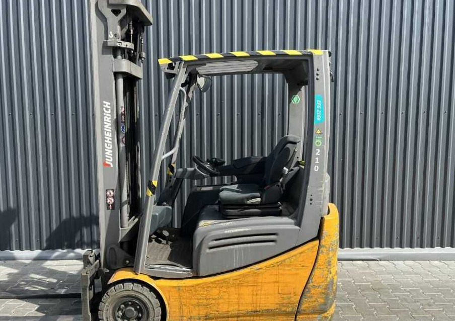 Jungheinrich EFG216k - Electric forklift: picture 2 Jungheinrich EFG216k - Electric forklift: picture 2