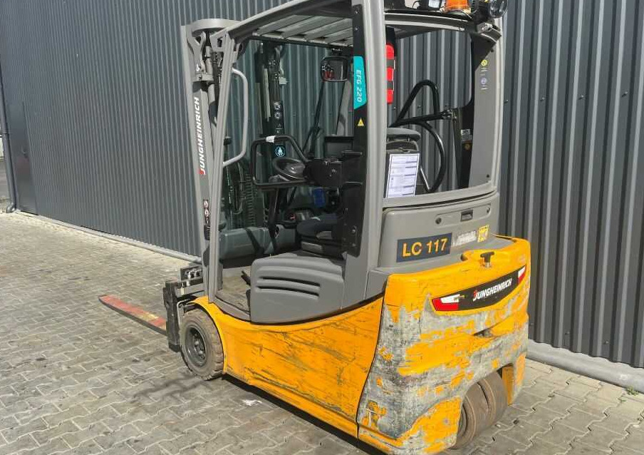 Jungheinrich EFG220 - Electric forklift: picture 3 Jungheinrich EFG220 - Electric forklift: picture 3
