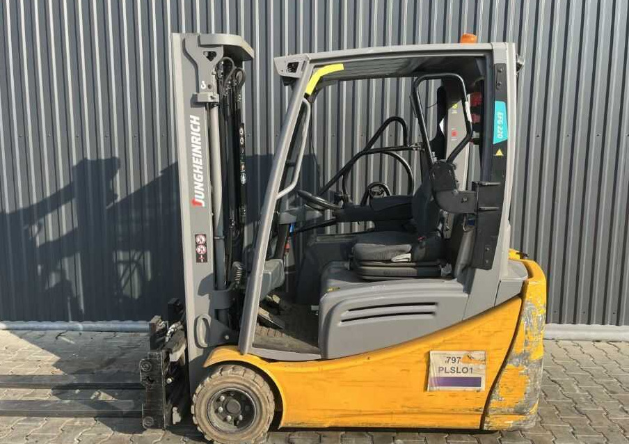 Jungheinrich EFG220 - Electric forklift: picture 2 Jungheinrich EFG220 - Electric forklift: picture 2