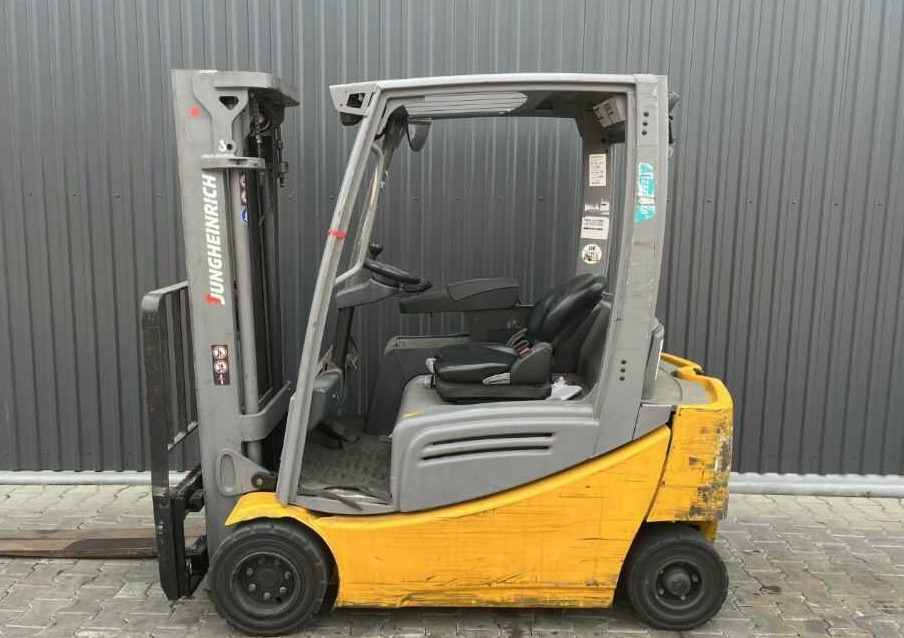 Jungheinrich EFG318 - Electric forklift: picture 2 Jungheinrich EFG318 - Electric forklift: picture 2